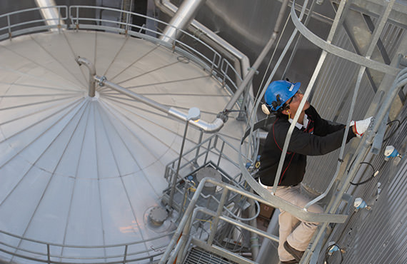 Steam drum level is both a critical and difficult measurement to take as control of the water level in the drum must be precise.  Steam drum level is both a critical and difficult measurement to take as control of the water level in the drum must be precise.